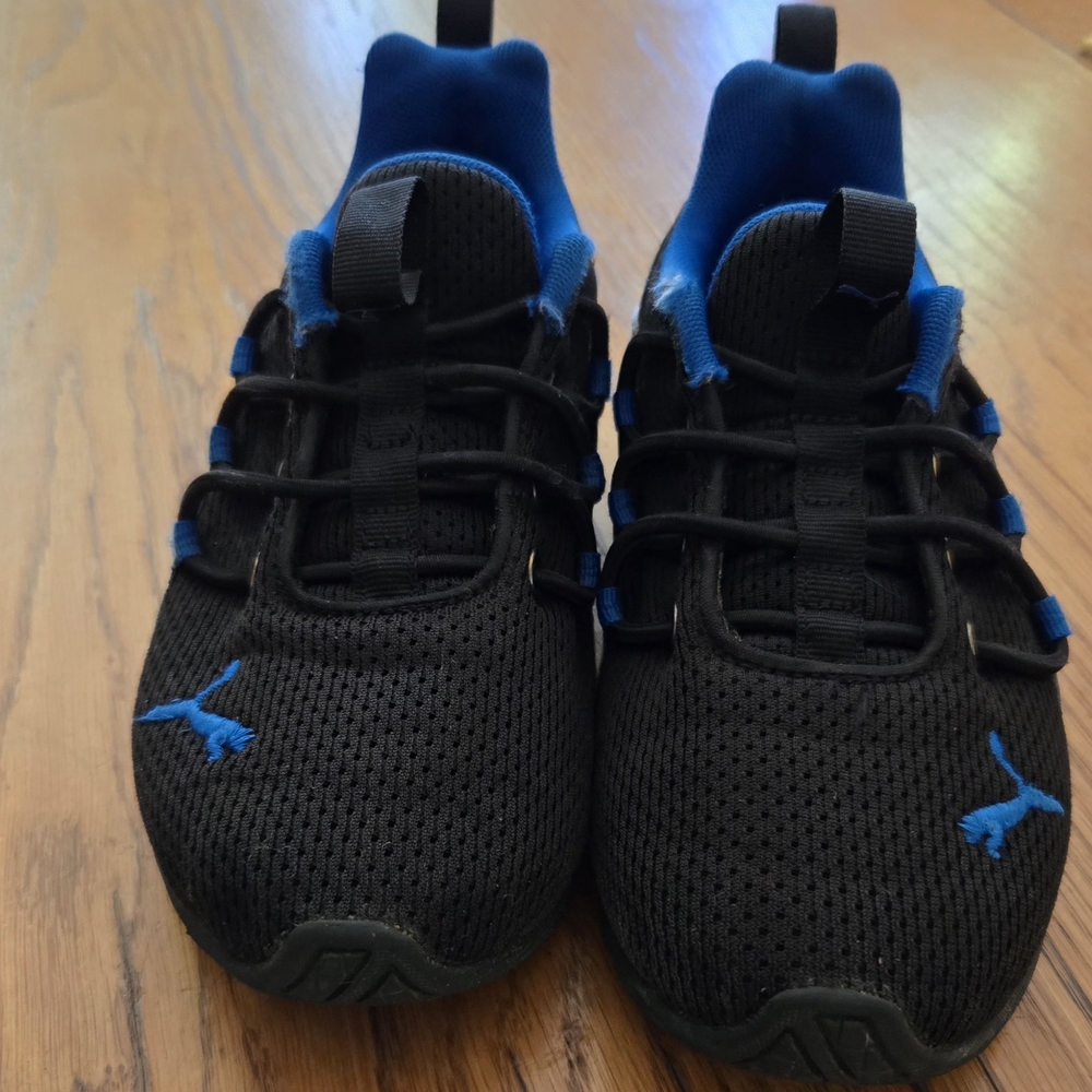 Puma Kids Axelion Heat Lightning PS Sneakers